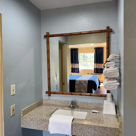 Discovery Inn Modesto Room photo